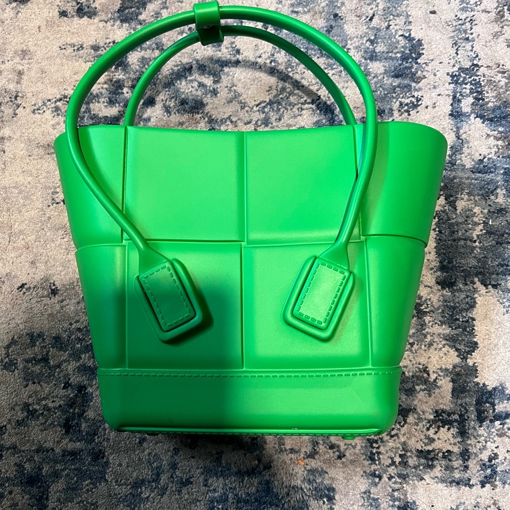 Bottega rubber bag 100% authentic
